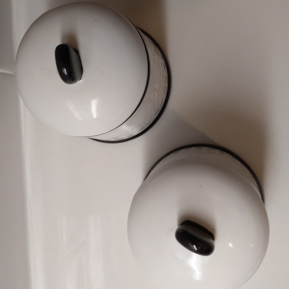 🌿 ANTHRO Black "Striped Spice Jar" by Biscuit - Picture 5 of 6